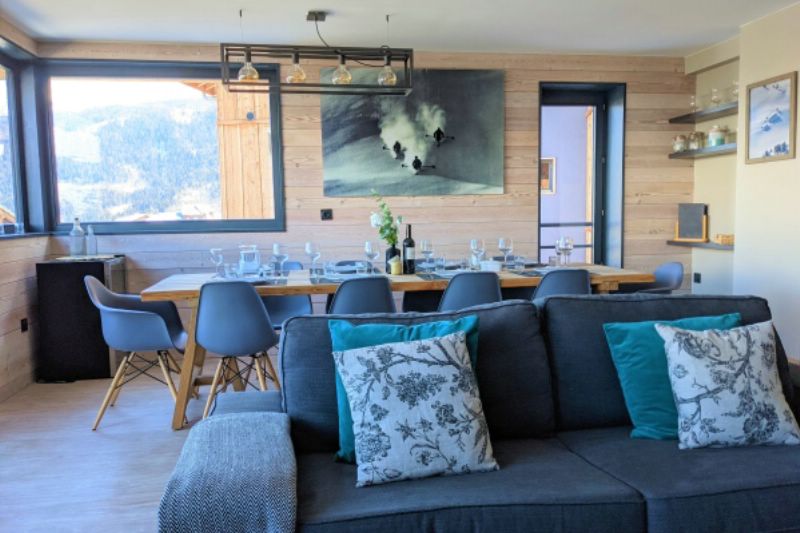 Chalet Bluebird