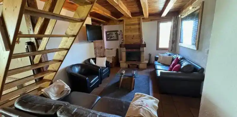 Apartment Arolles