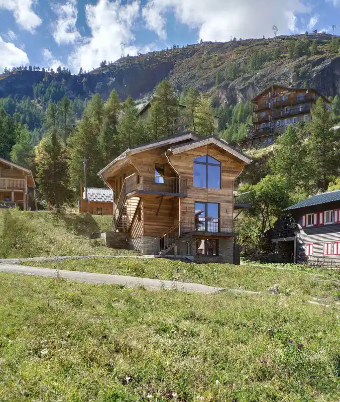 Le Chalet des Boisses - Luxury Alpine Chalet & Spa