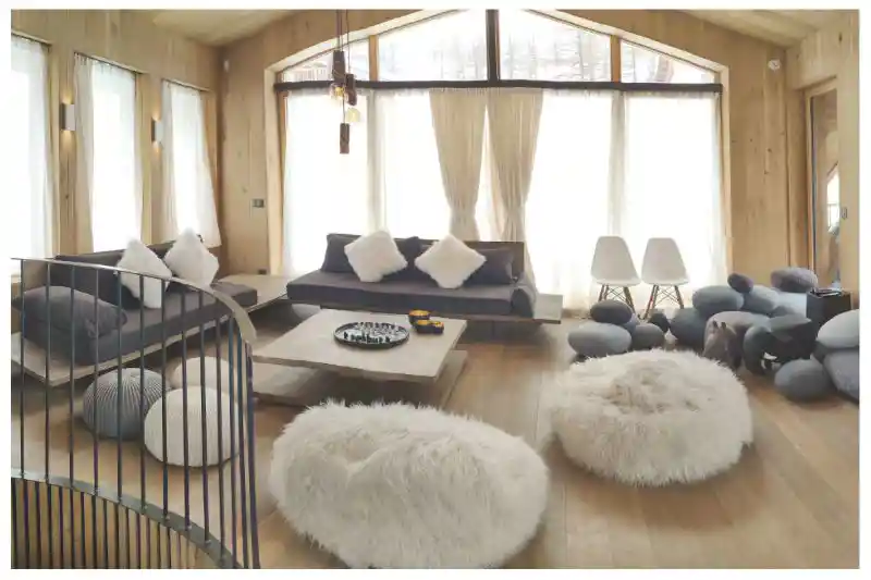Le Chalet des Boisses - Luxury Alpine Chalet & Spa