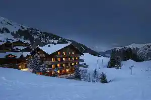 The Mountain Lodge