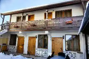 Book your 2026-27 School Holidays in Bansko now from just £450pp/pw