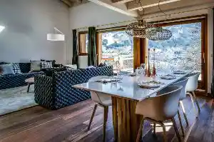 Chalet White Diamond