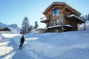 Le Chalet des Boisses - Luxury Ski-In/Ski-Out&nbsp;Chalet & Spa