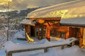 Get a 10% off for Christmas and New Year week to rent a property in Les Gets!