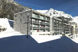 Up to 200 euros off per person!